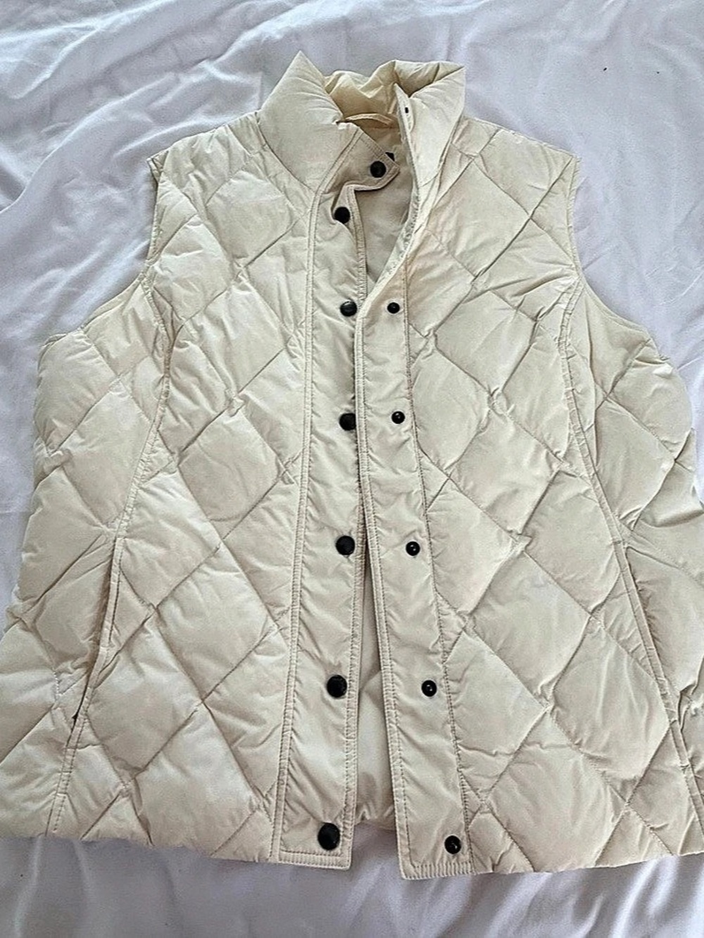 Lands' End Quilted Vest in Cream Size Large